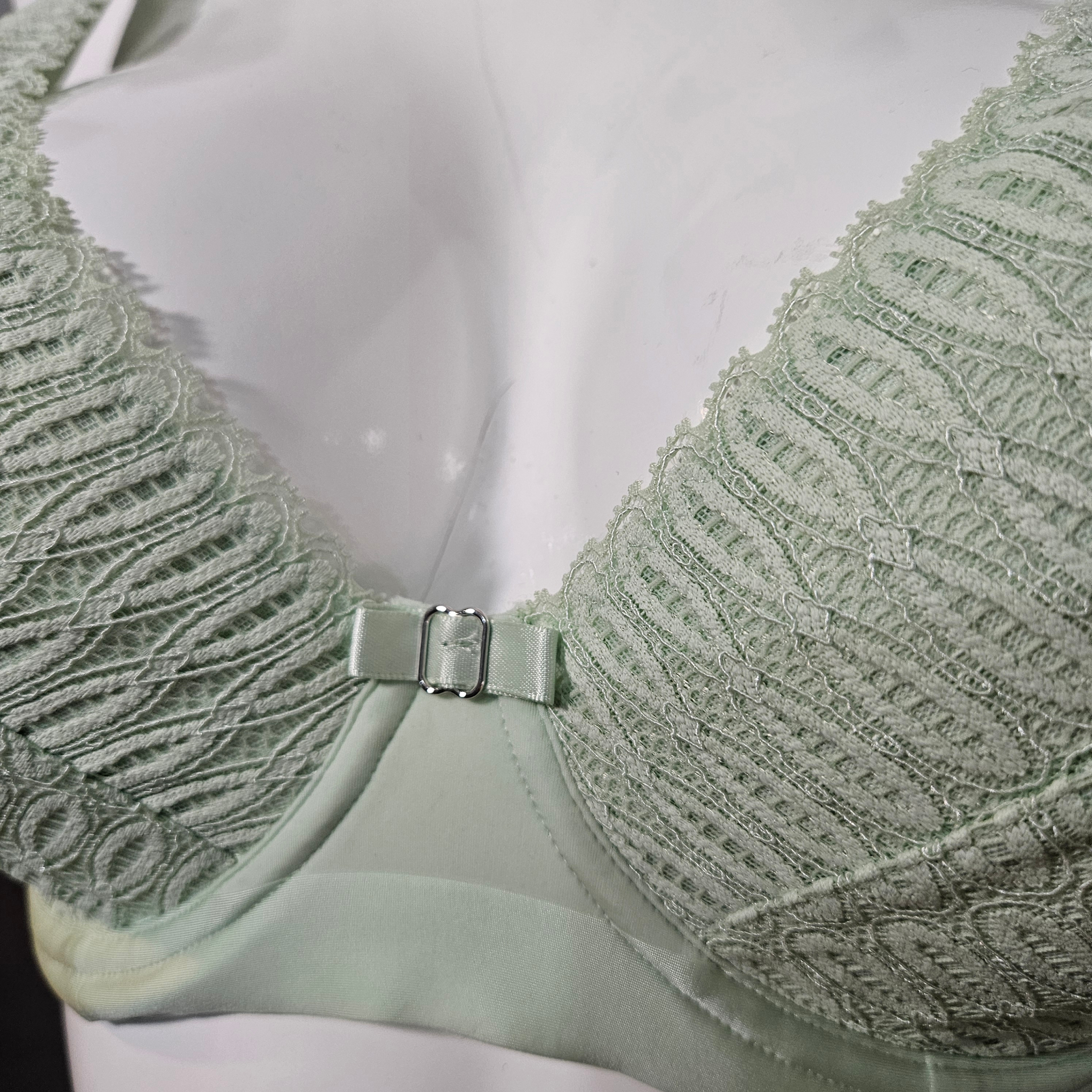 Aura Spotlight Vert - Triangle