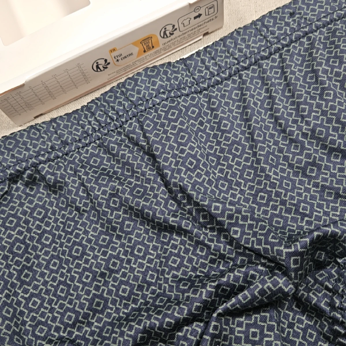 Slip taille haute fermé