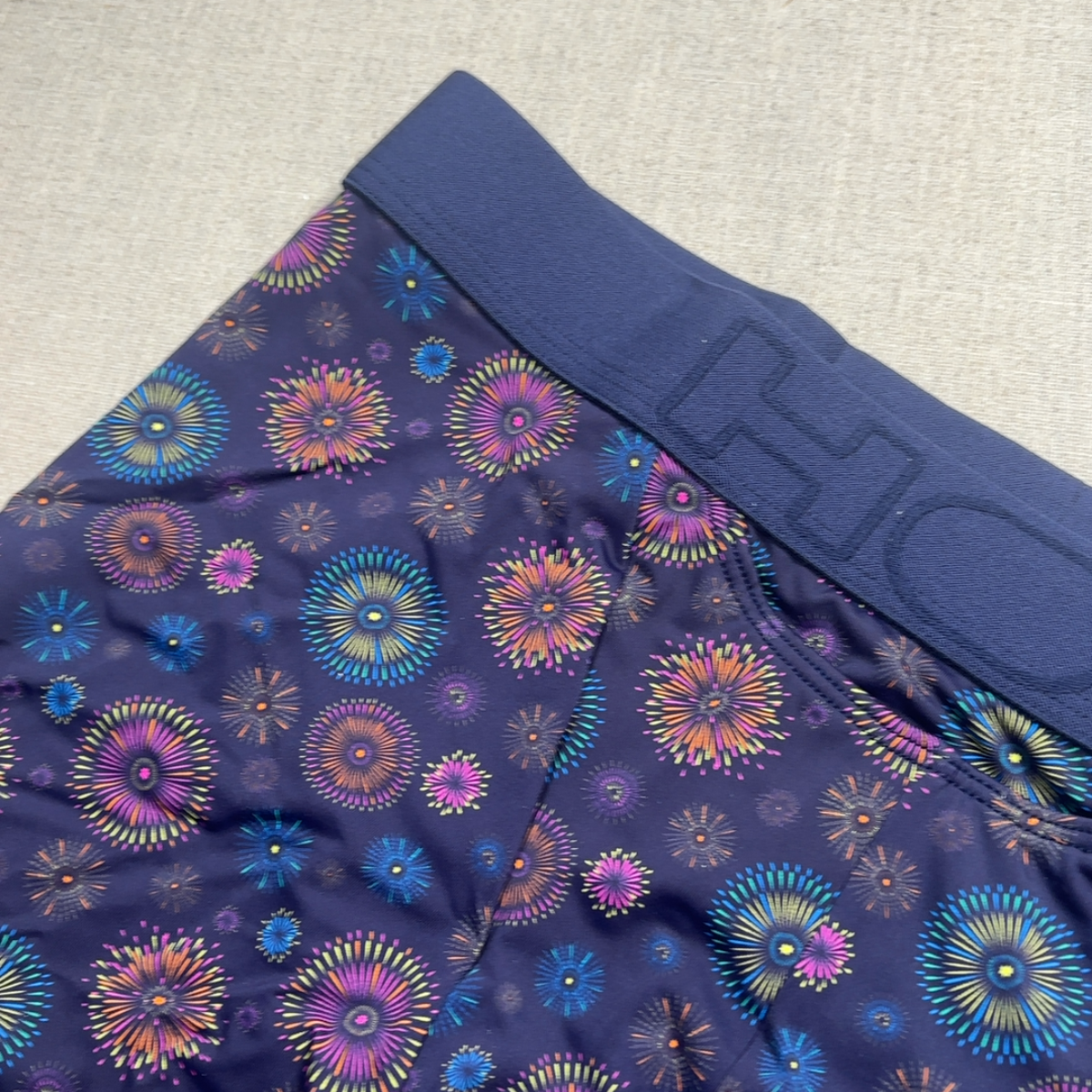 Spectra navy print